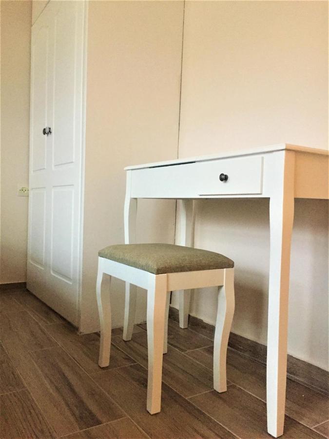 Genari Beach Apartments Levendokhorion Экстерьер фото