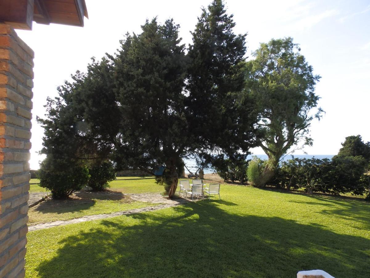 Genari Beach Apartments Levendokhorion Экстерьер фото