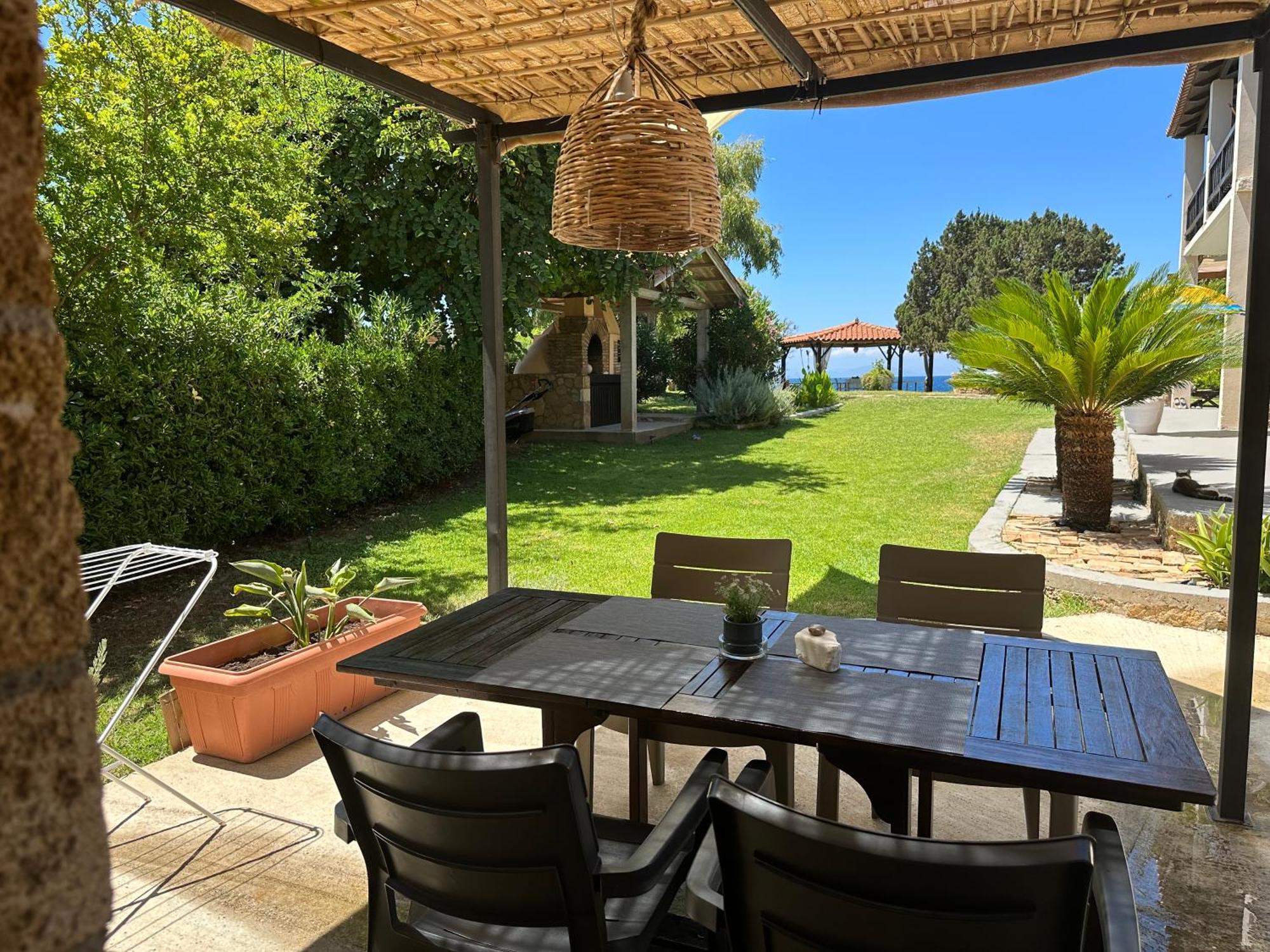 Genari Beach Apartments Levendokhorion Экстерьер фото